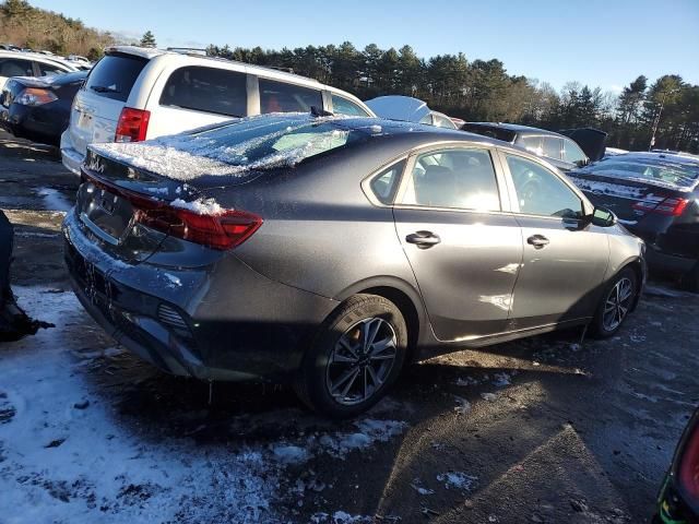 2023 KIA Forte LX