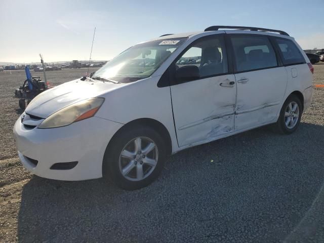 2007 Toyota Sienna CE