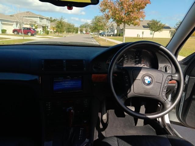 1998 BMW 528I