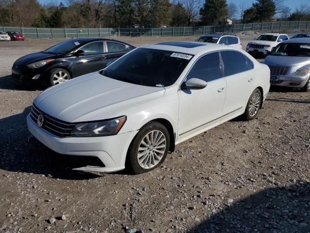 2016 Volkswagen Passat SE