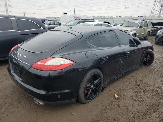 2012 Porsche Panamera 2