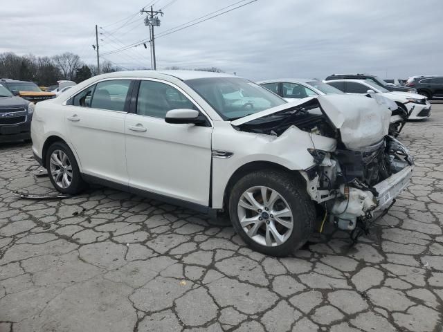 2019 Ford Taurus SEL