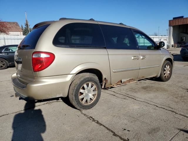 2006 Chrysler Town & Country Touring