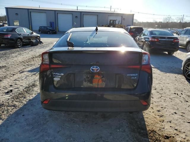 2022 Toyota Prius LE