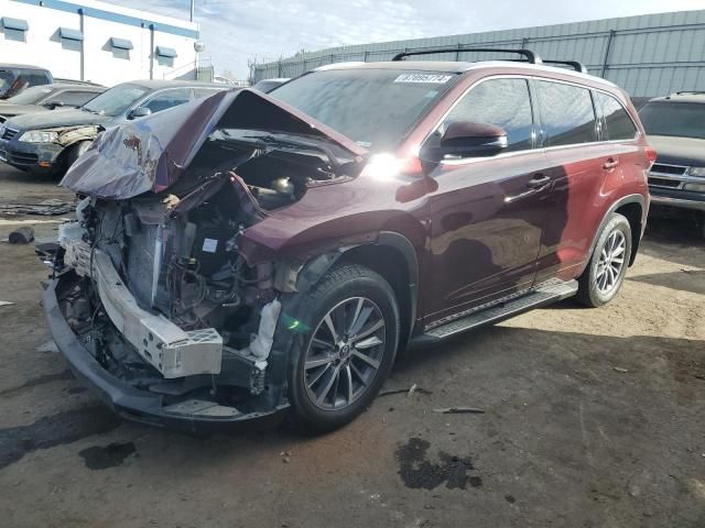 2018 Toyota Highlander SE