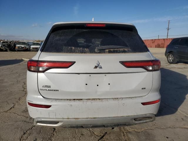 2023 Mitsubishi Outlander SE