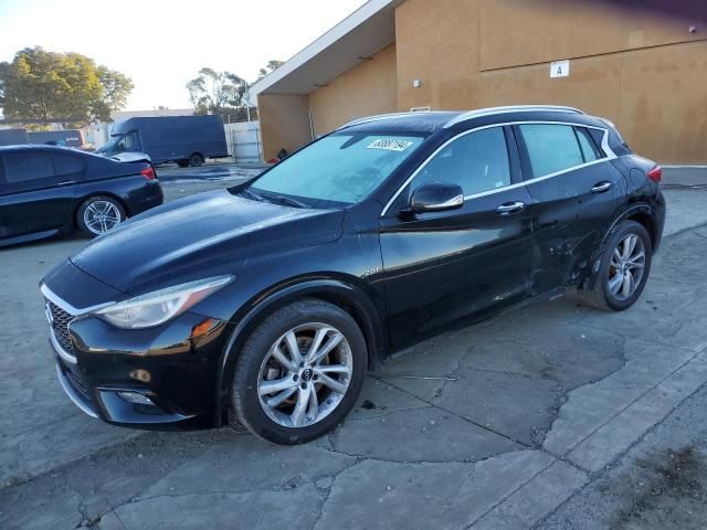 2018 Infiniti QX30 Base