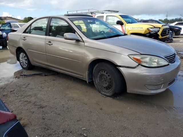 2005 Toyota Camry LE