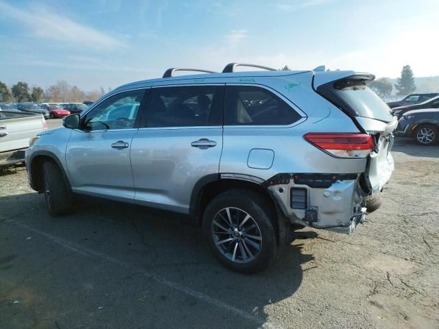 2019 Toyota Highlander SE