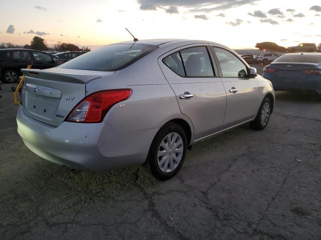 2013 Nissan Versa S