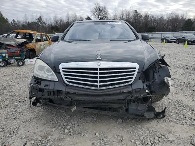 2010 Mercedes-Benz S 550