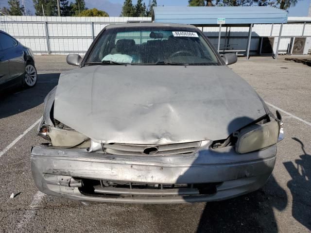 1998 Toyota Camry LE