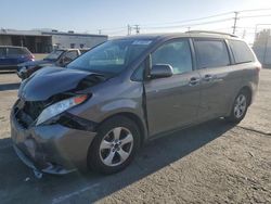 Toyota Vehiculos salvage en venta: 2017 Toyota Sienna LE