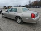 2003 Lincoln Town Car Signature