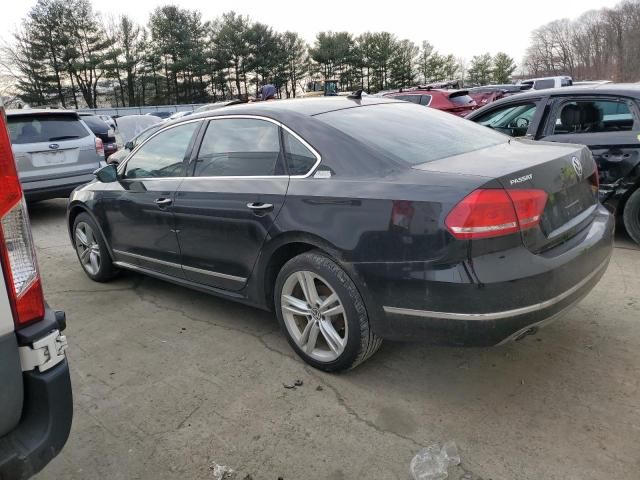 2012 Volkswagen Passat SEL