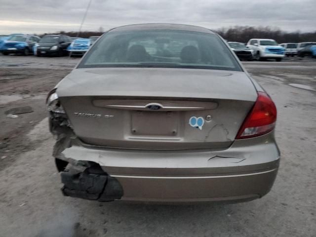 2004 Ford Taurus SE