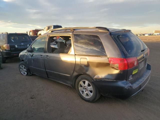 2008 Toyota Sienna CE