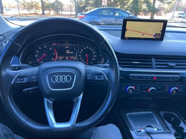 2017 Audi Q7 Premium