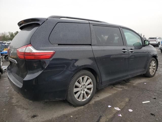 2017 Toyota Sienna XLE