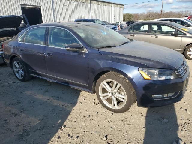 2012 Volkswagen Passat SEL