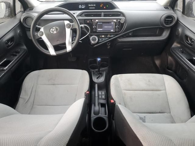 2016 Toyota Prius C