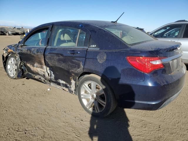 2013 Chrysler 200 Touring