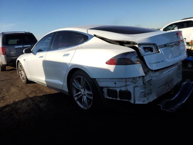 2015 Tesla Model S