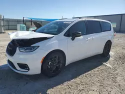 Vehiculos salvage en venta de Copart Arcadia, FL: 2025 Chrysler Pacifica Limited