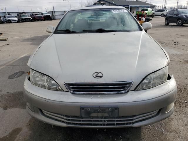 2001 Lexus ES 300