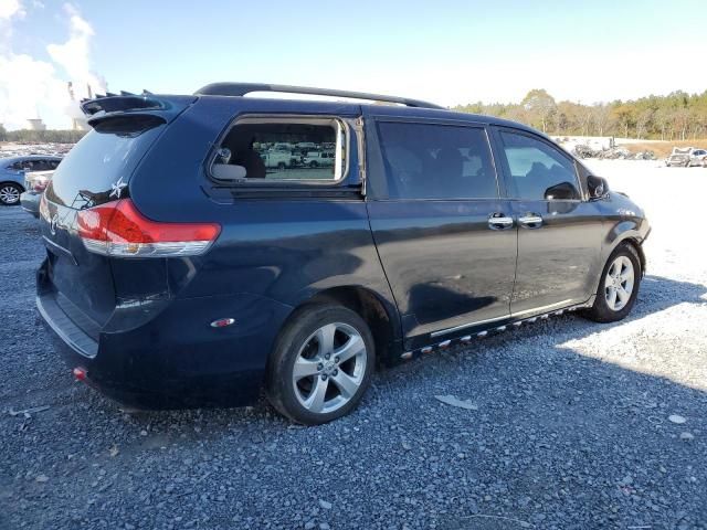 2012 Toyota Sienna LE