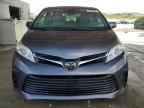 2018 Toyota Sienna LE