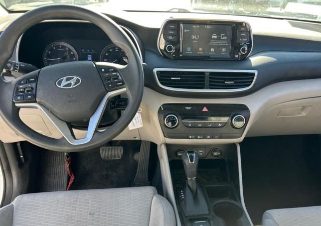 2020 Hyundai Tucson SE