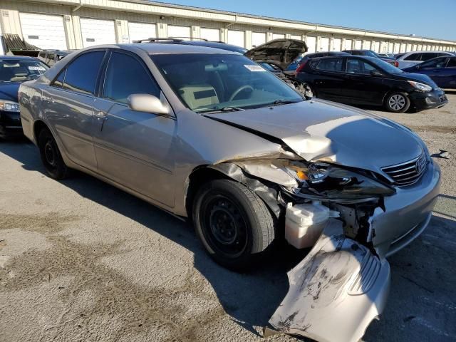 2005 Toyota Camry LE