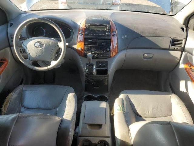 2007 Toyota Sienna XLE