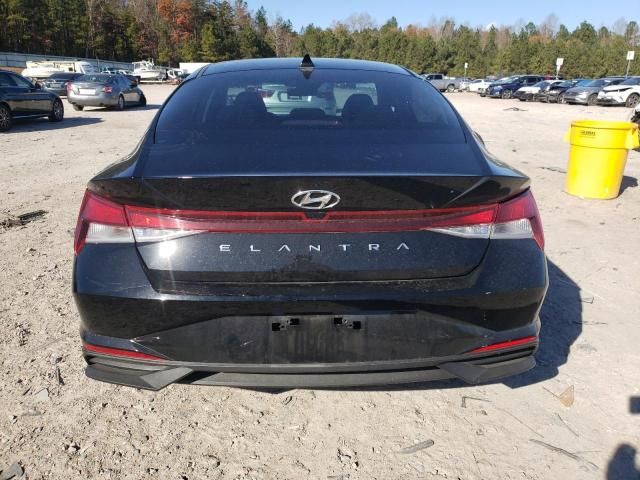 2022 Hyundai Elantra SEL