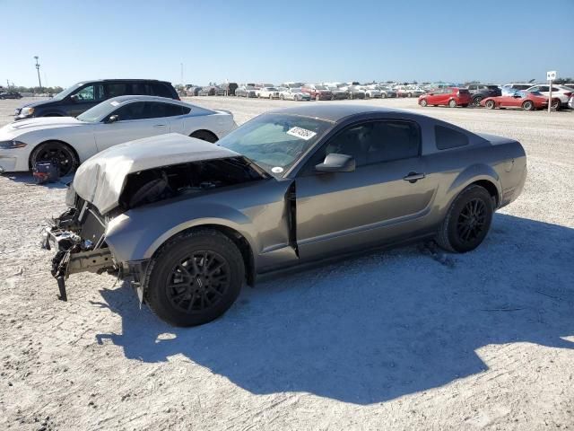 2005 Ford Mustang