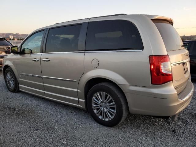 2016 Chrysler Town & Country Touring L