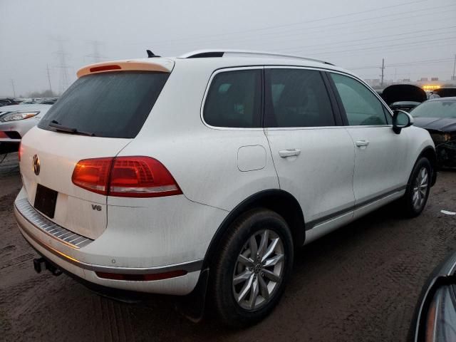 2016 Volkswagen Touareg Sport