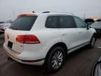 2016 Volkswagen Touareg Sport