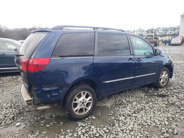 2005 Toyota Sienna XLE