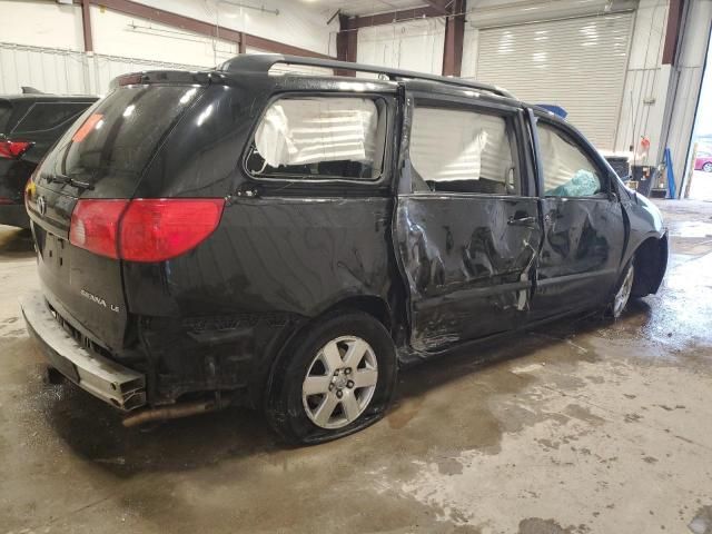 2009 Toyota Sienna CE