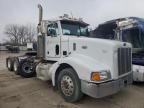 2002 Peterbilt 385