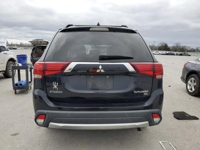 2016 Mitsubishi Outlander SE