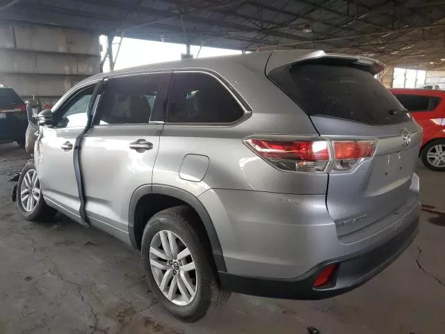 2016 Toyota Highlander LE