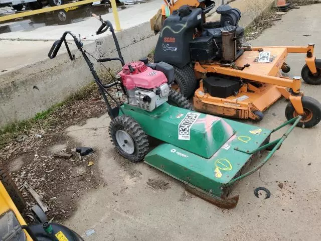 2000 Honda Mower