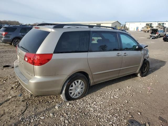 2007 Toyota Sienna CE