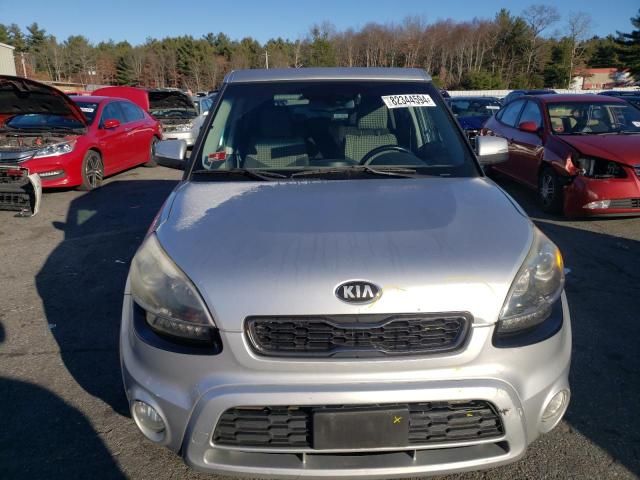 2013 KIA Soul +