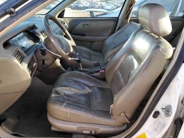 2000 Toyota Camry LE