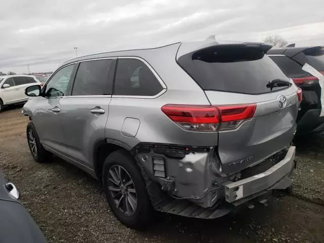 2018 Toyota Highlander SE