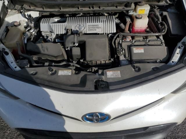 2017 Toyota Prius V